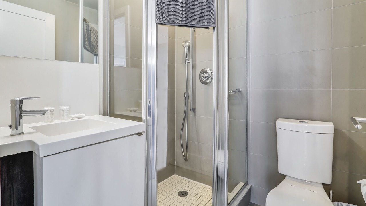 Photo of Bathroom in Wellington Place