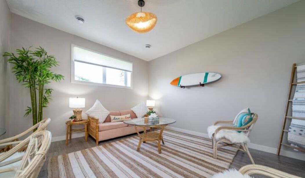 Photo of Livingroom in North Central Edmonton
