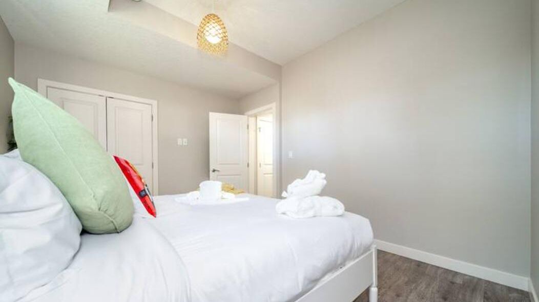 Photo of Bedroom in North Central Edmonton