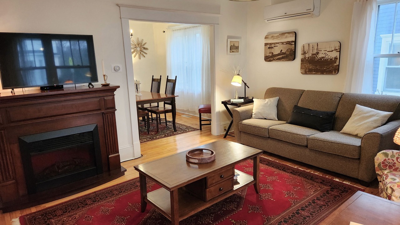 Photo of Bedroom in Lunenburg