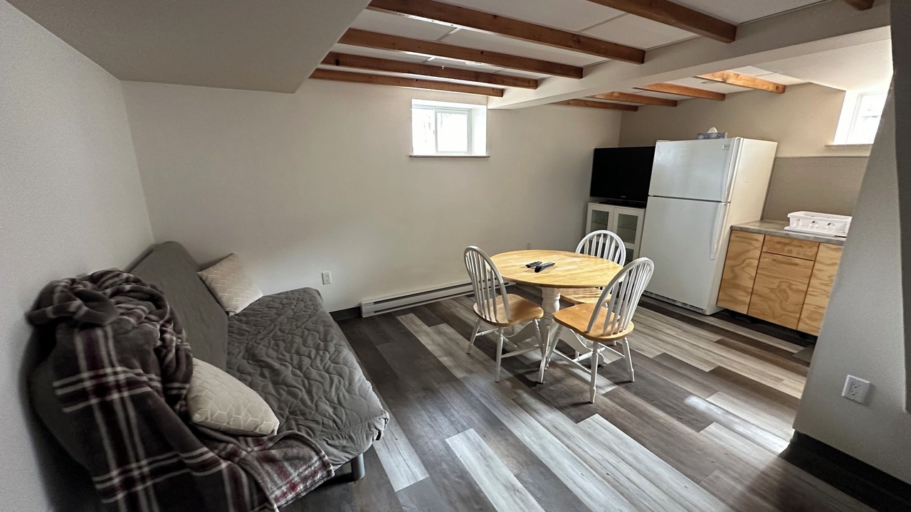Photo of Livingroom in Deux-Montagnes