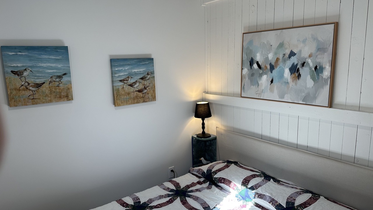 Photo of Bedroom in Summerville Centre