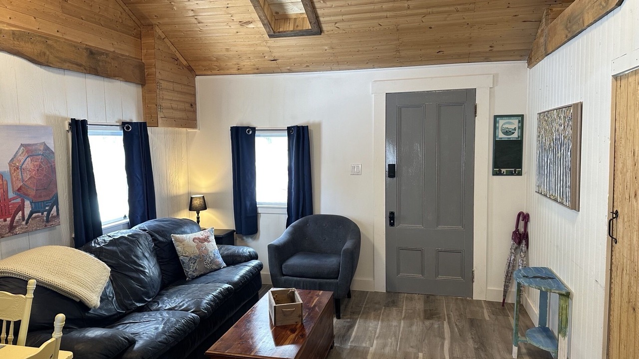 Photo of Livingroom in Summerville Centre