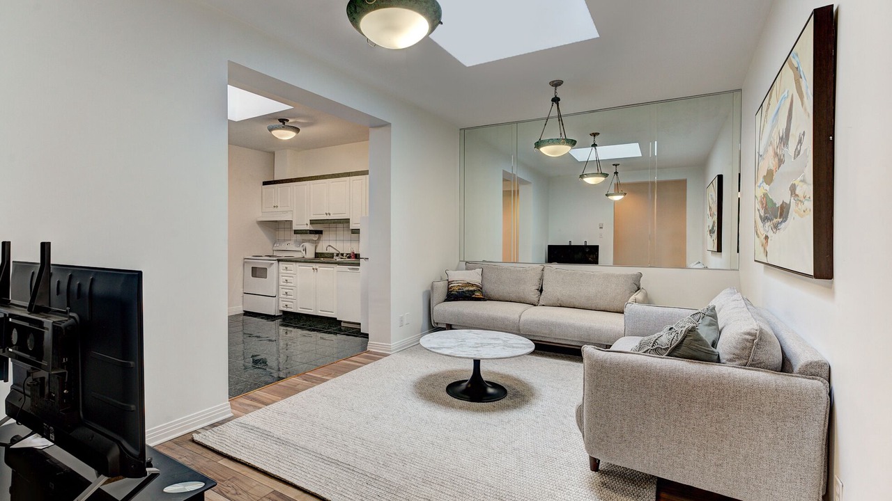 Photo of Bedroom in Quartier des Spectacles