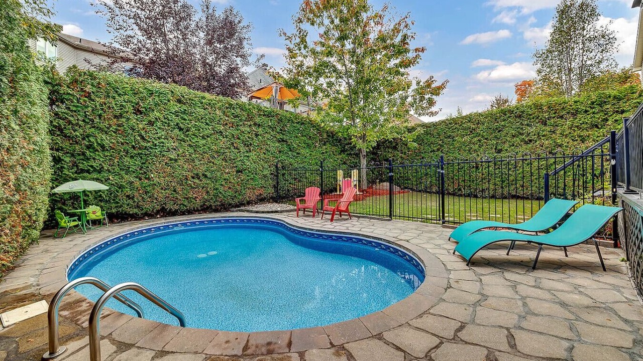 Photo of Outdoor in Aylmer