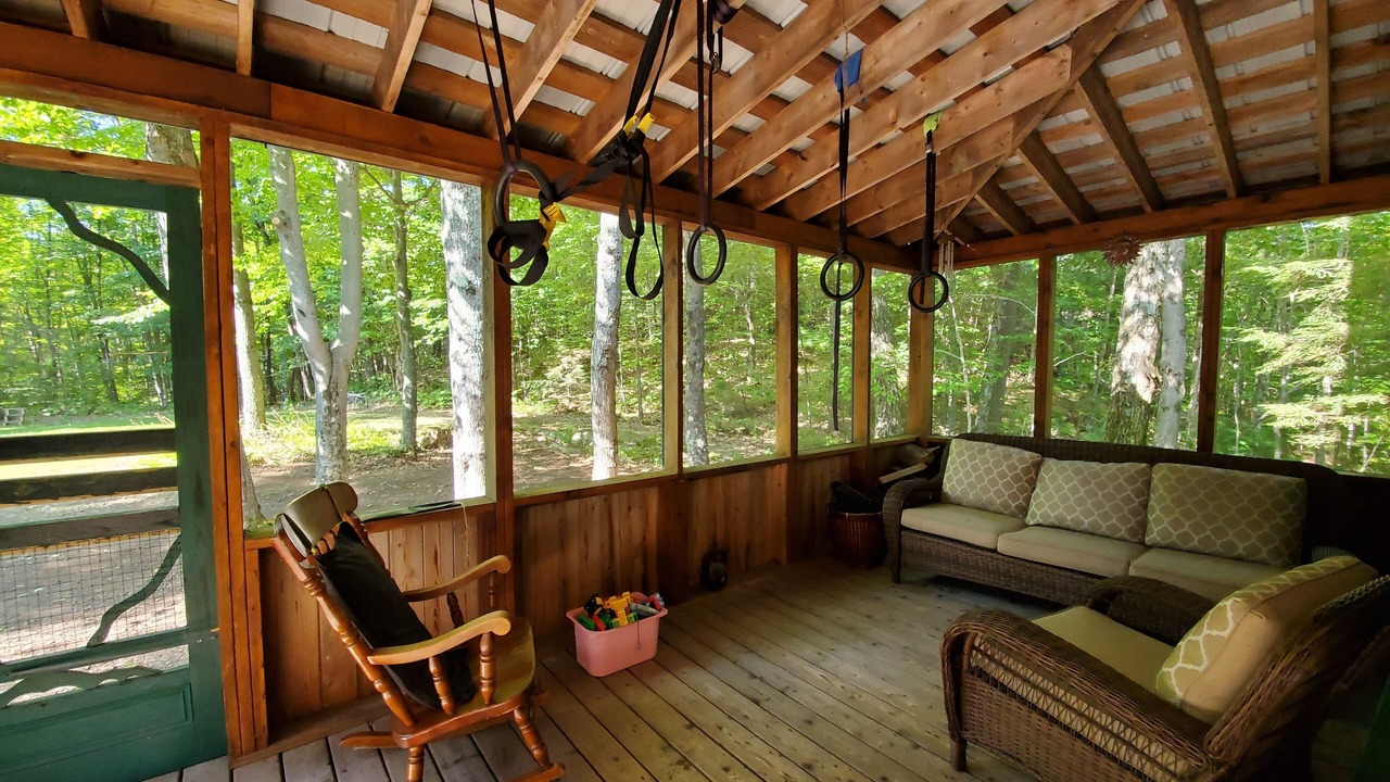 Photo of Patio Balcony in Val-des-Monts