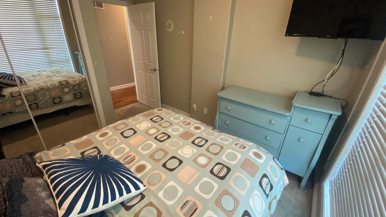 Photo of Bedroom in North End