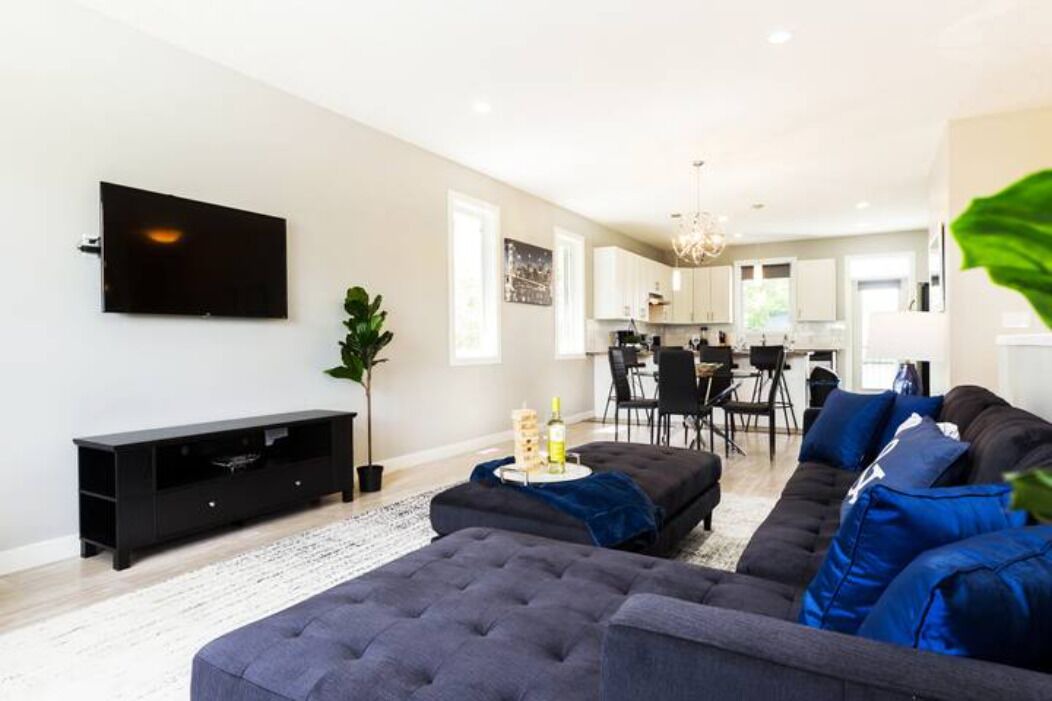 Photo of Livingroom in Jasper Place