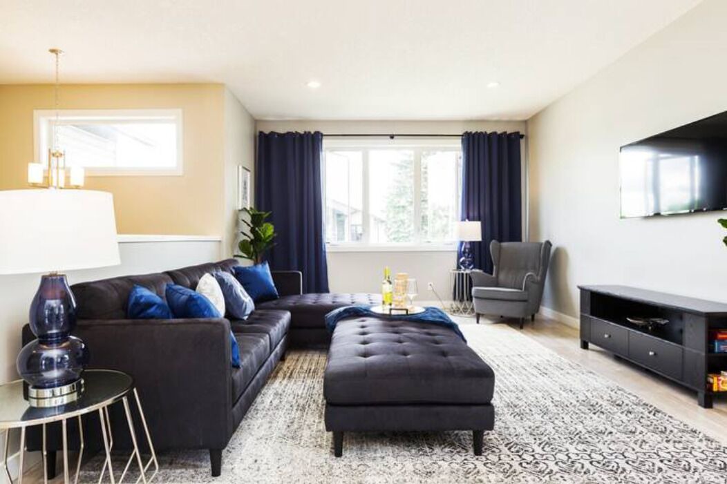Photo of Livingroom in Jasper Place