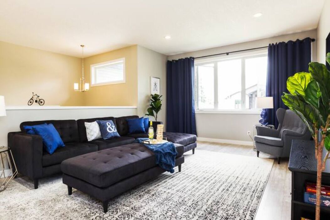 Photo of Livingroom in Jasper Place