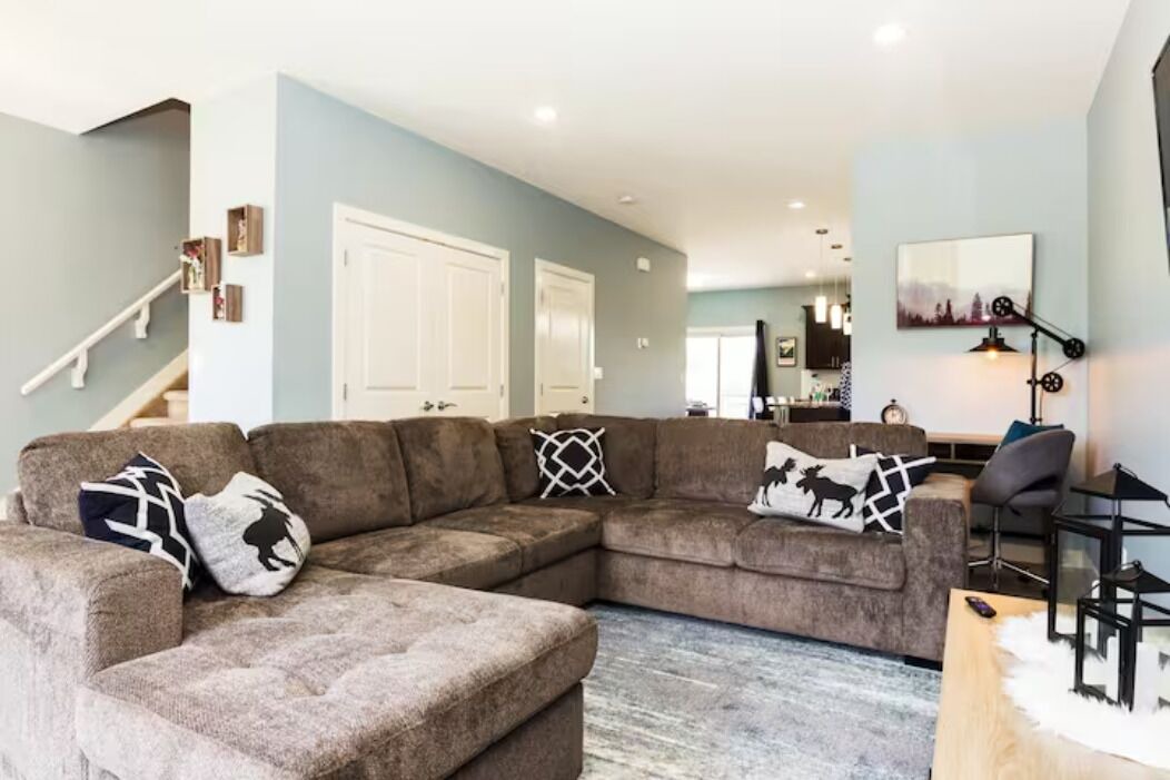 Photo of Livingroom in West Edmonton