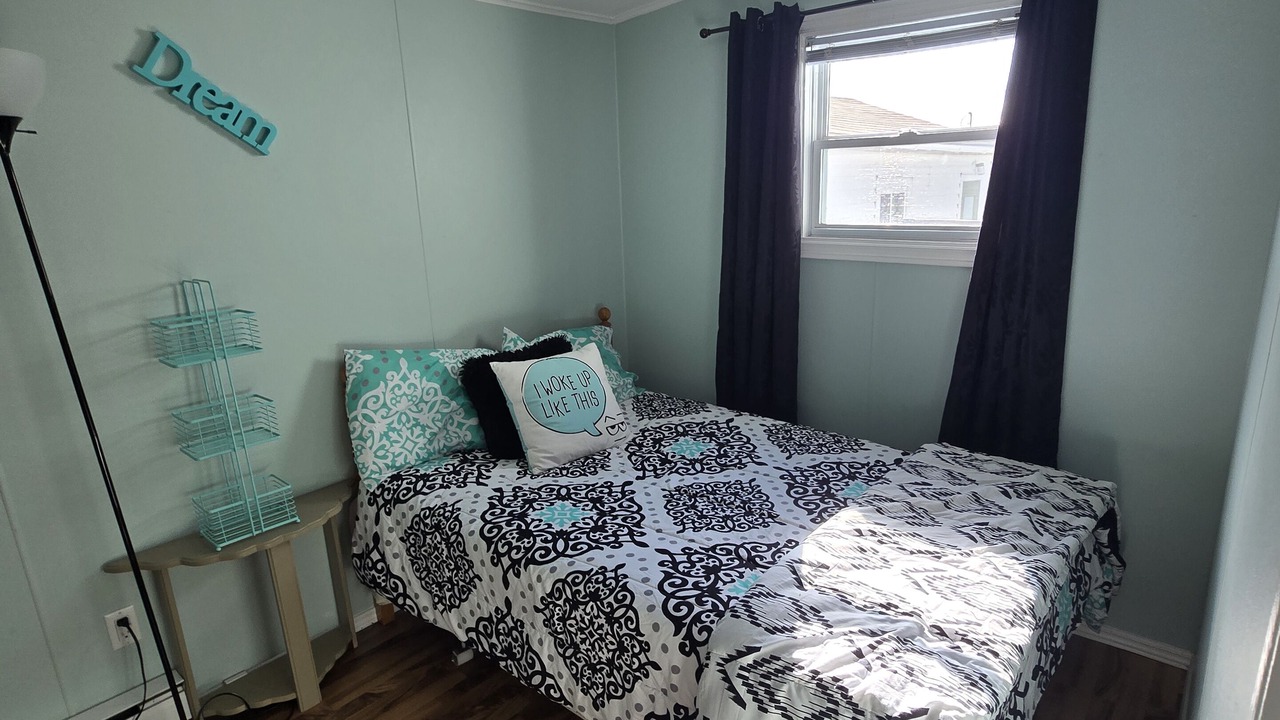 Photo of Bedroom in Arnold's Cove