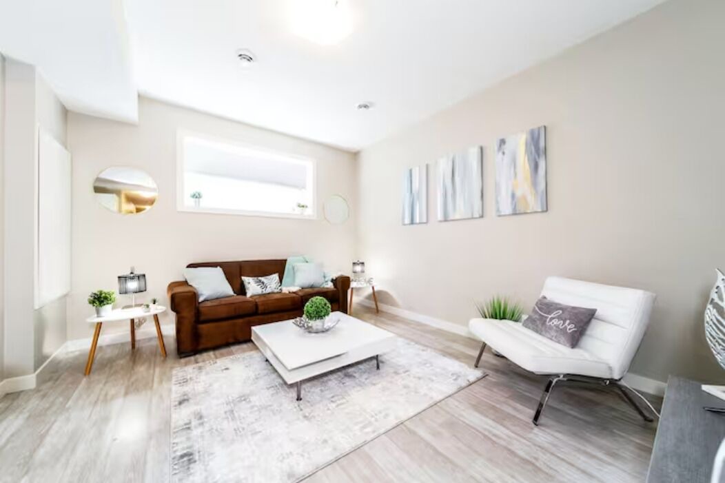 Photo of Livingroom in Jasper Place