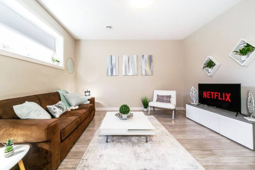 Photo of Livingroom in Jasper Place