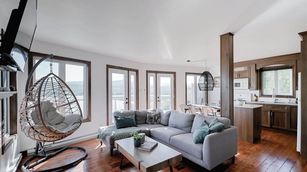 Photo of Livingroom in Baie-St-Paul