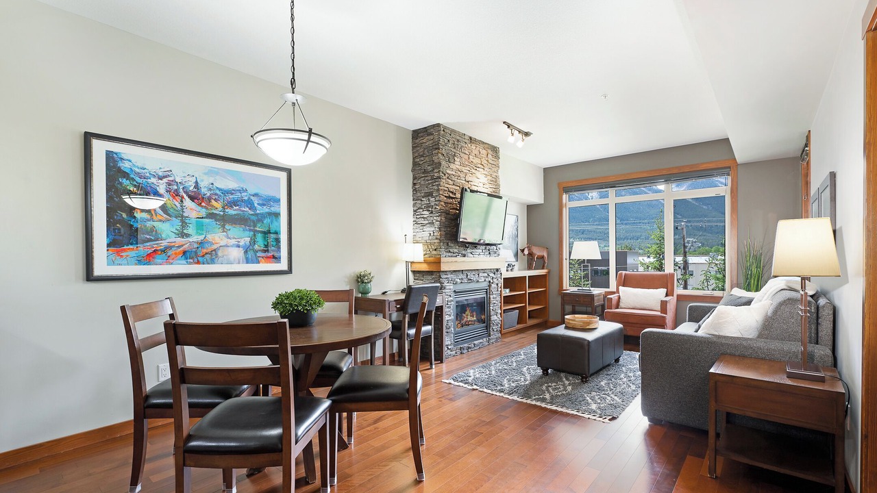 Photo of Livingroom in Canmore