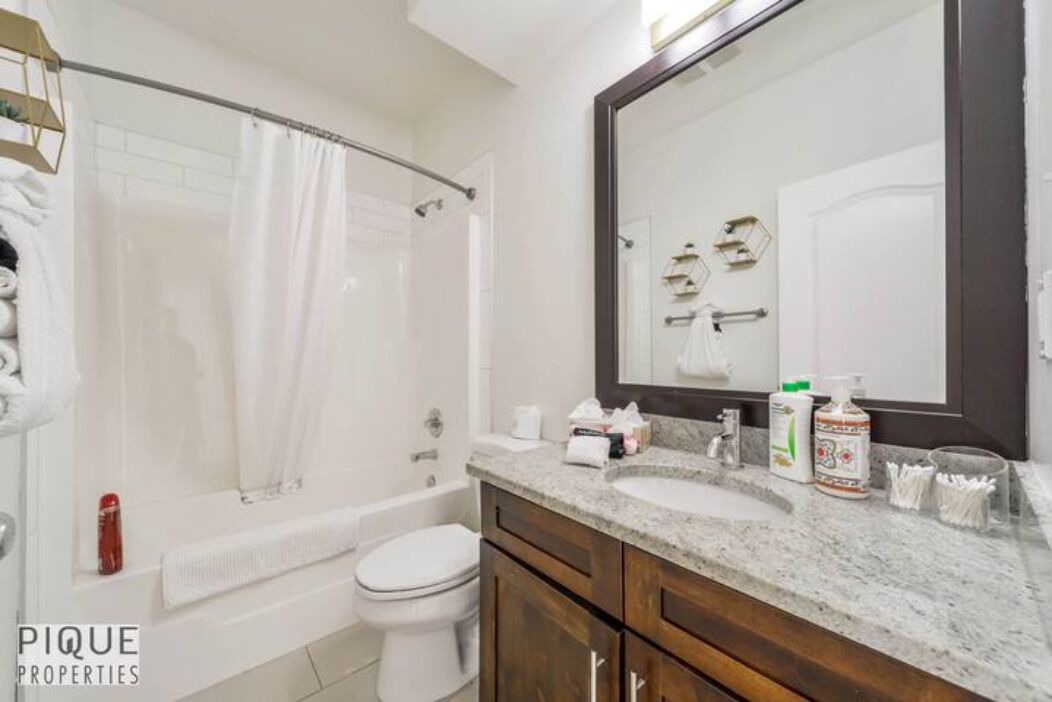 Photo of Bathroom in Jasper Place