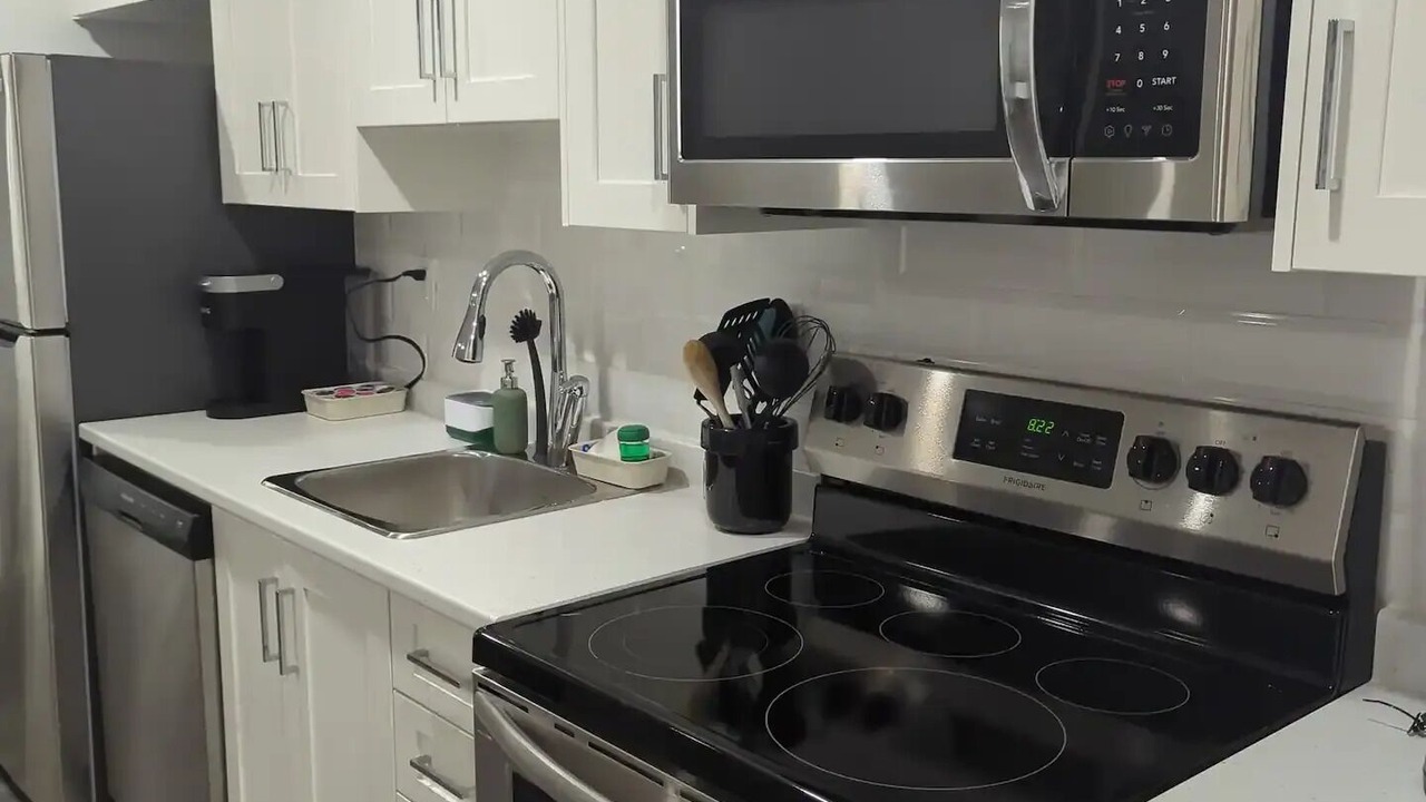 Photo of Kitchen in East Clayton North