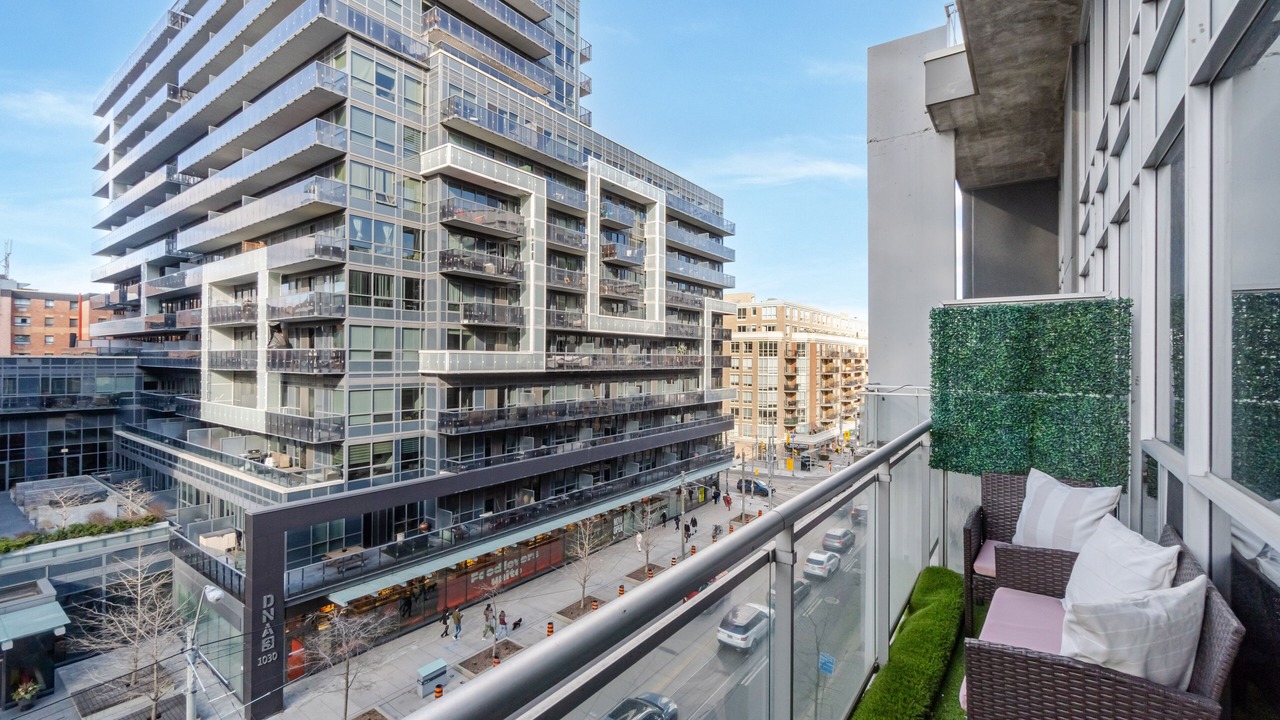 Photo of Outdoor in King West Village