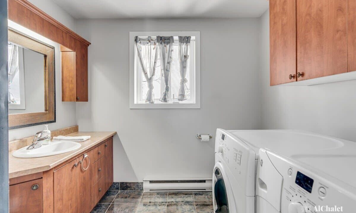 Photo of Bathroom in Saint-Joachim