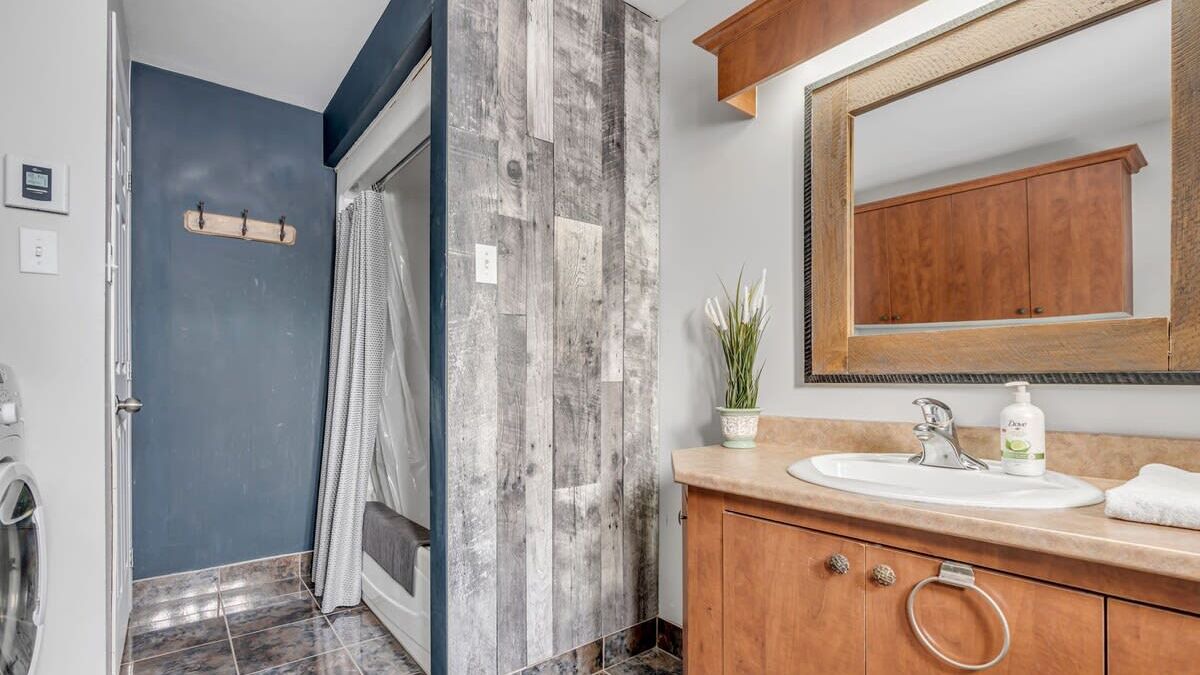 Photo of Bathroom in Saint-Joachim
