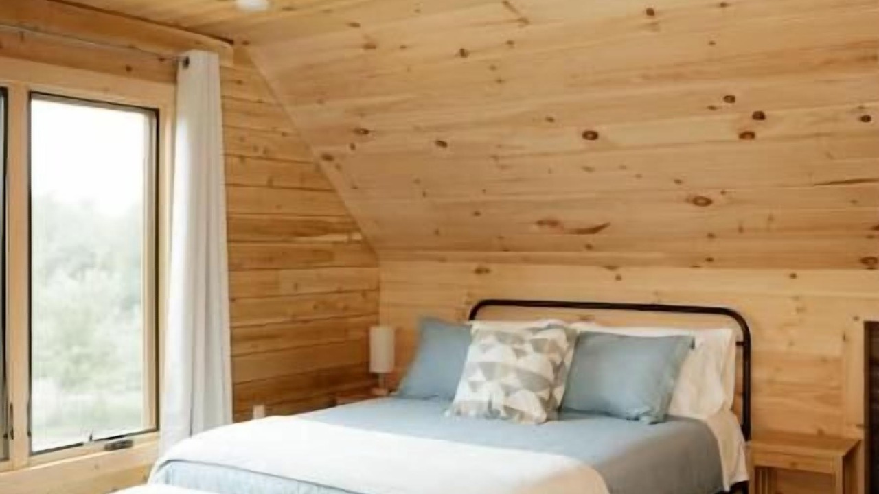Photo of Bedroom in Malagash Mine