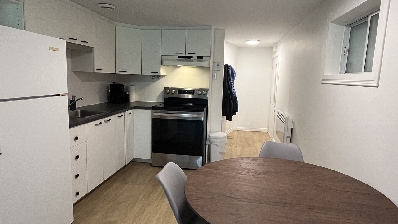 Photo of Kitchen in Val-Belair