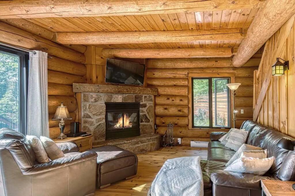 Photo of Livingroom in Lac Superieur Village