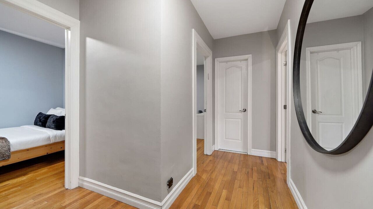 Photo of Others in Cote-Des-Neiges—Notre-Dame-De-Grace
