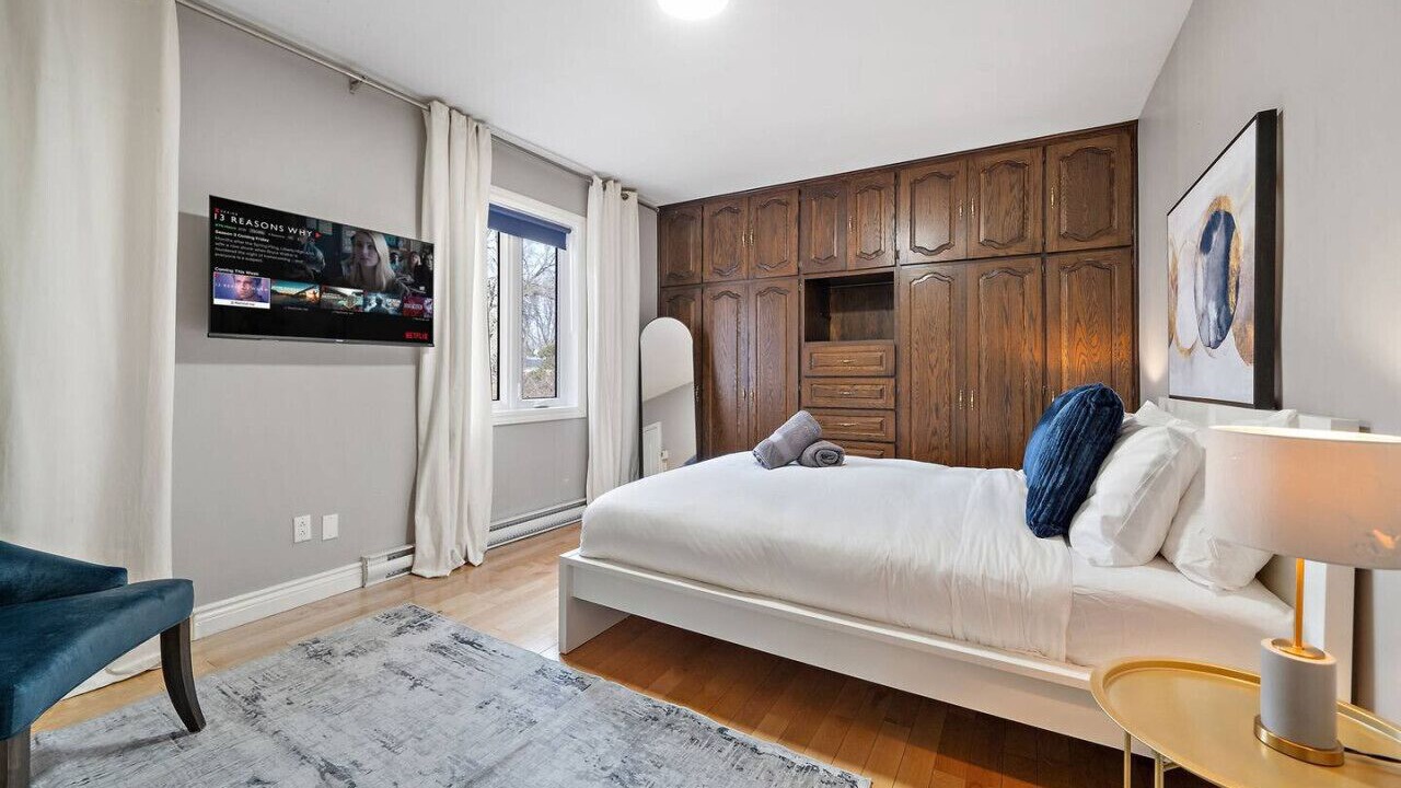 Photo of Bathroom in Cote-Des-Neiges—Notre-Dame-De-Grace