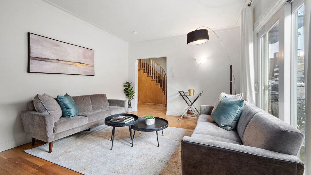 Photo of Livingroom in Cote-Des-Neiges—Notre-Dame-De-Grace
