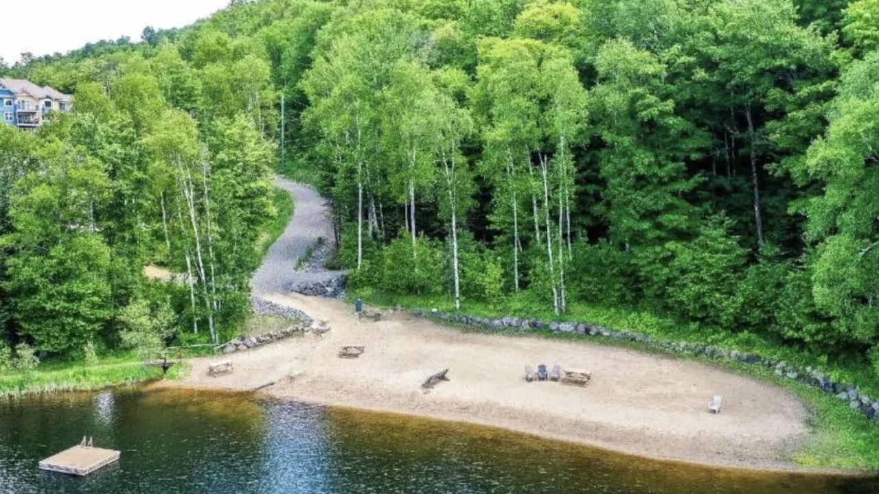 Photo of Others in Saint-Faustin-Lac-Carre