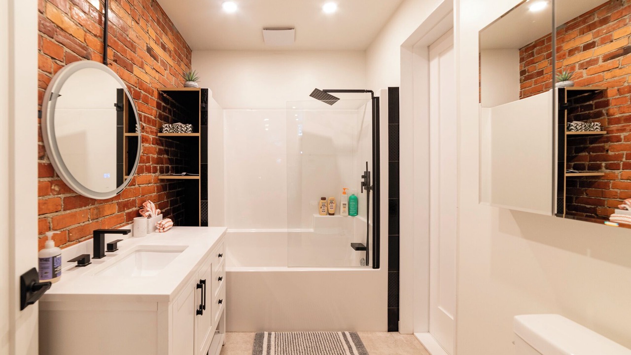 Photo of Bathroom in Grand Forks