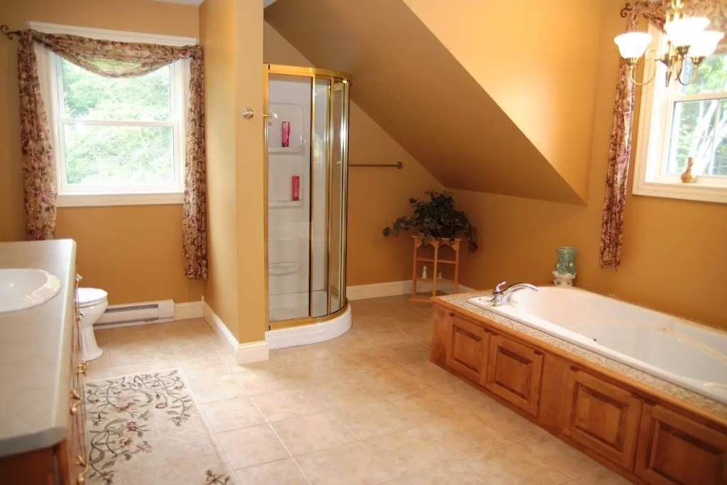Photo of Bathroom in Naufrage