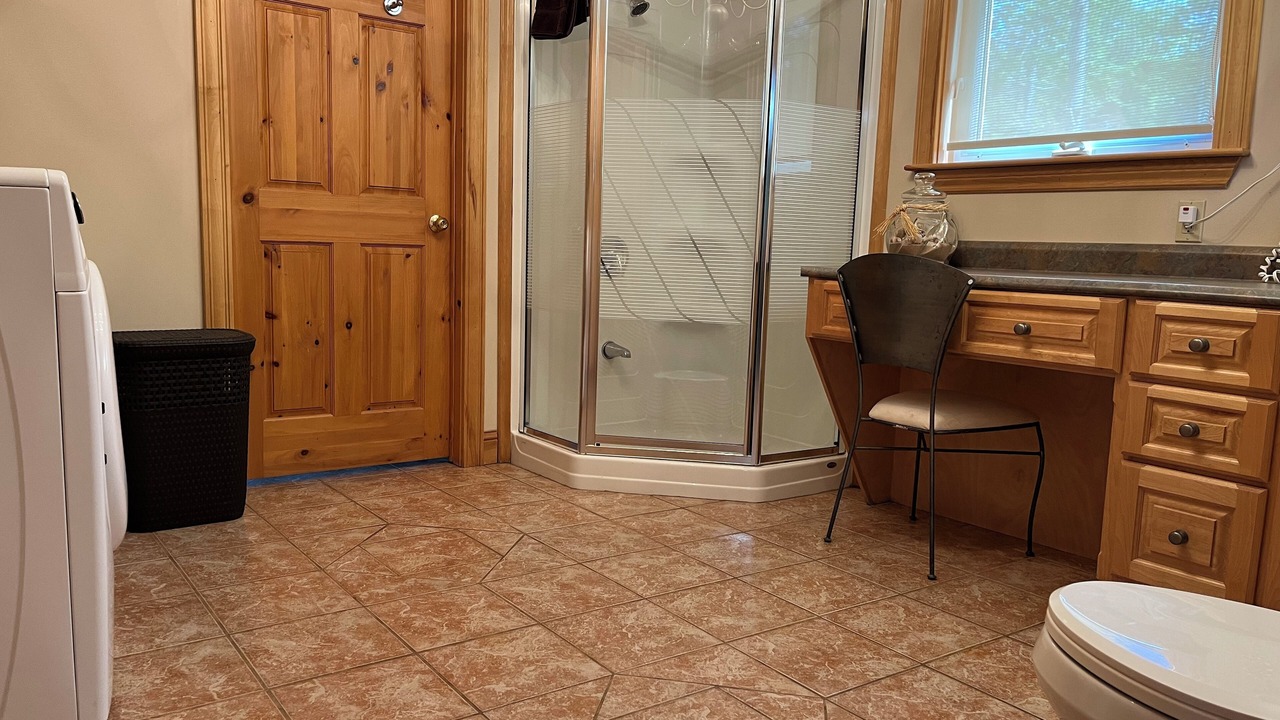 Photo of Bathroom in Naufrage