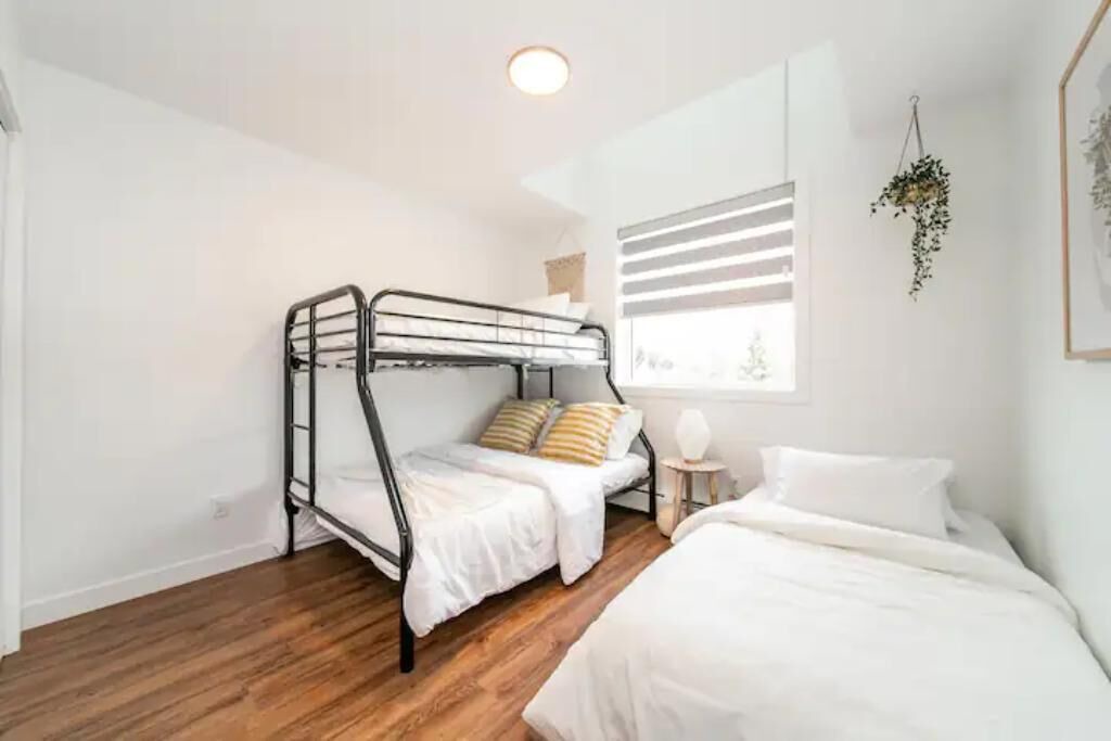 Photo of Bedroom in North Central Edmonton