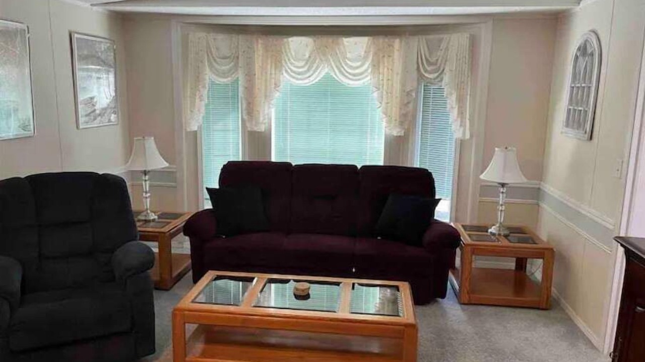 Photo of Livingroom in Drumheller