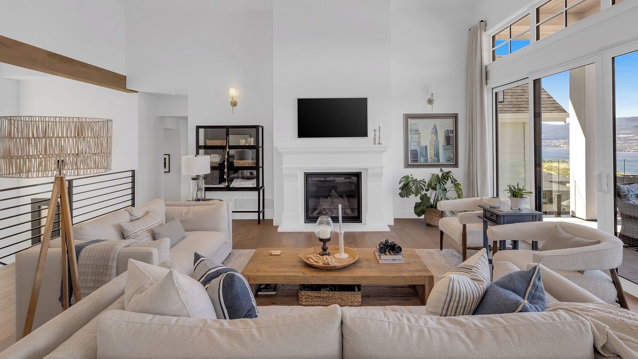 Photo of Livingroom in Central Okanagan