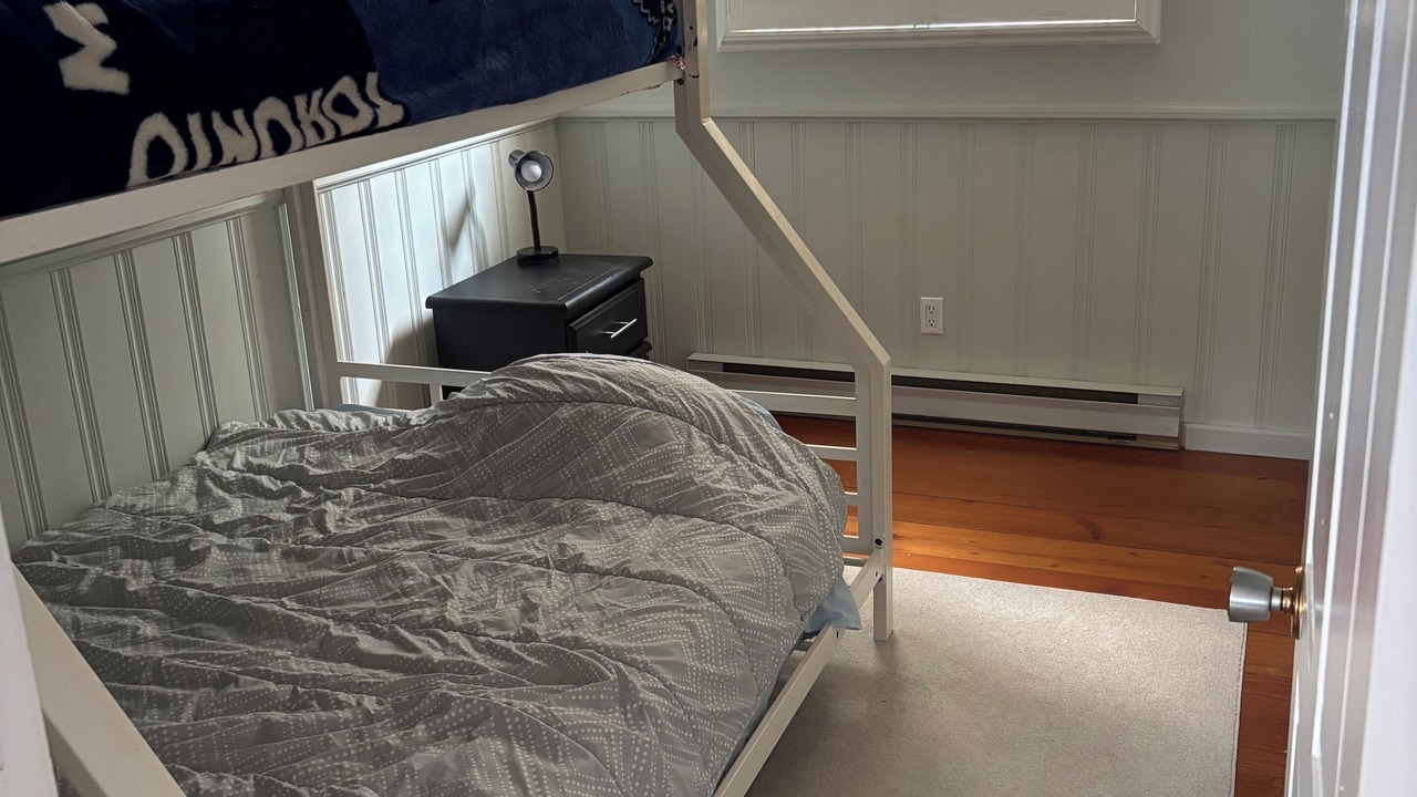 Photo of Bedroom in Port Dover