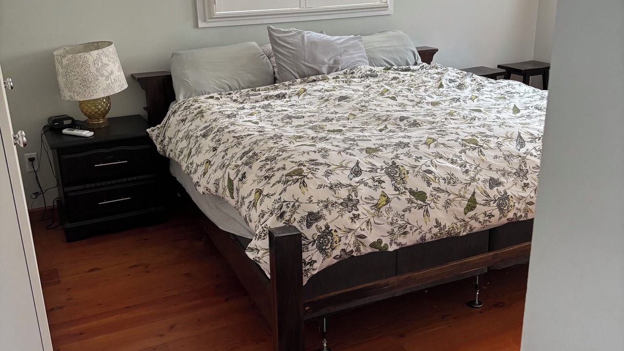 Photo of Bedroom in Port Dover