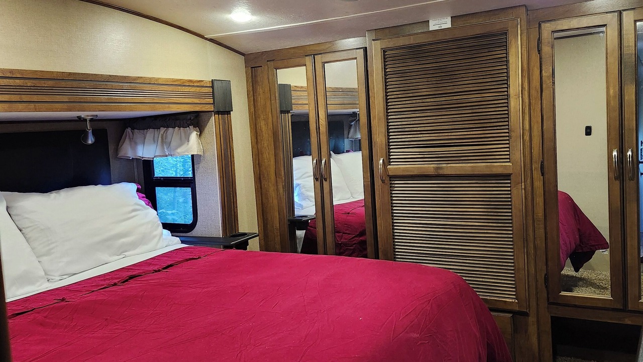 Photo of Bedroom in Parkland County