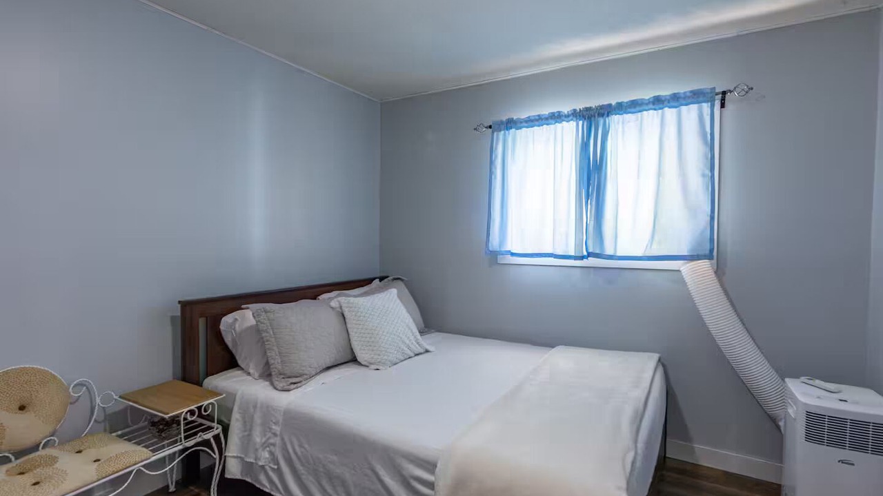 Photo of Bedroom in Hinton