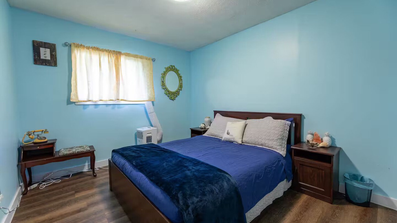 Photo of Bedroom in Hinton