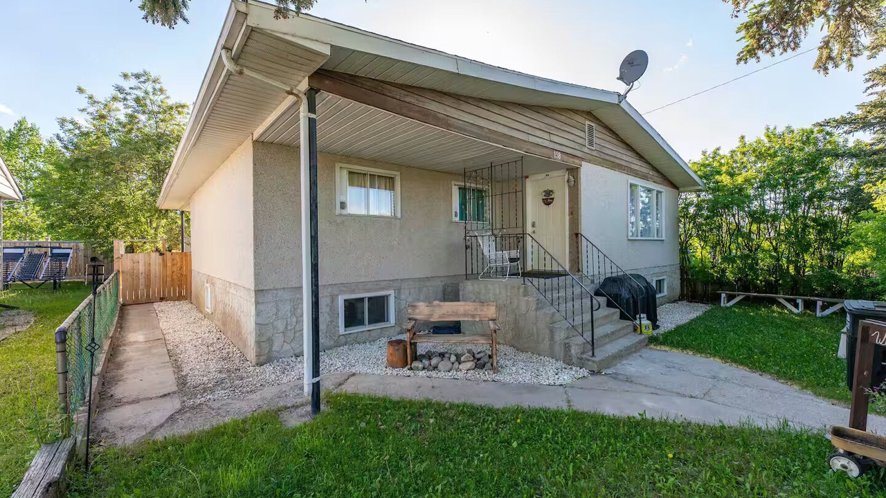 Photo of Outdoor in Hinton