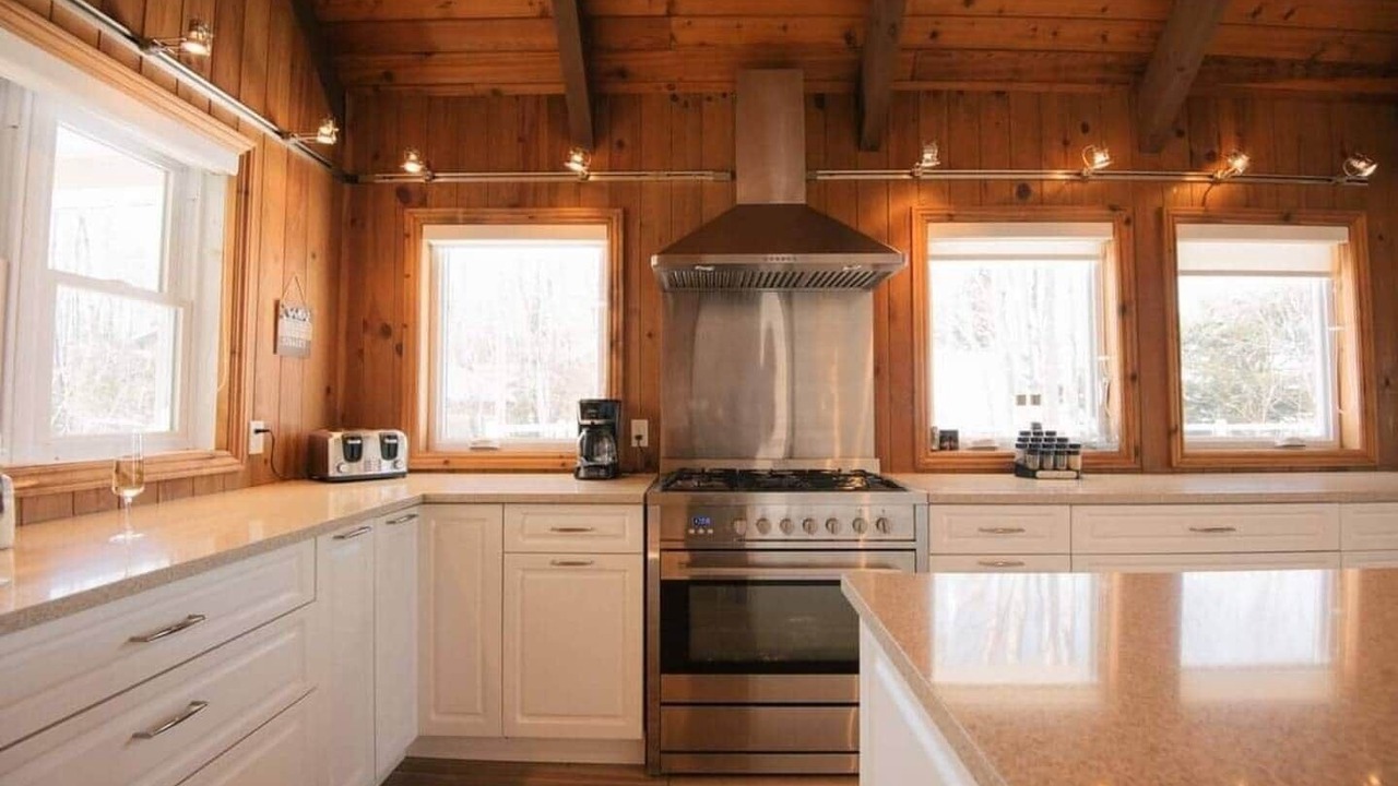 Photo of Kitchen in Stratford