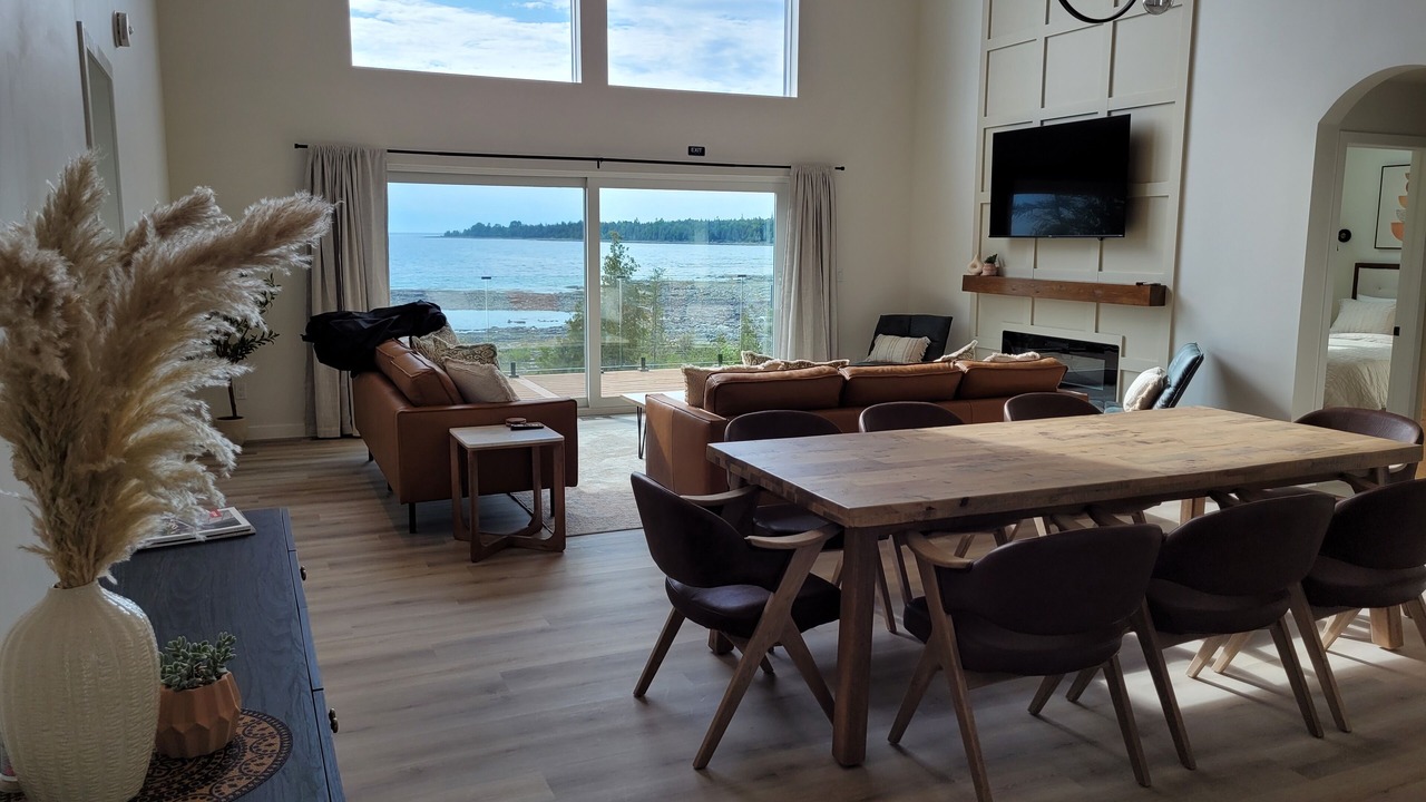 Photo of Livingroom in Northern Bruce Peninsula