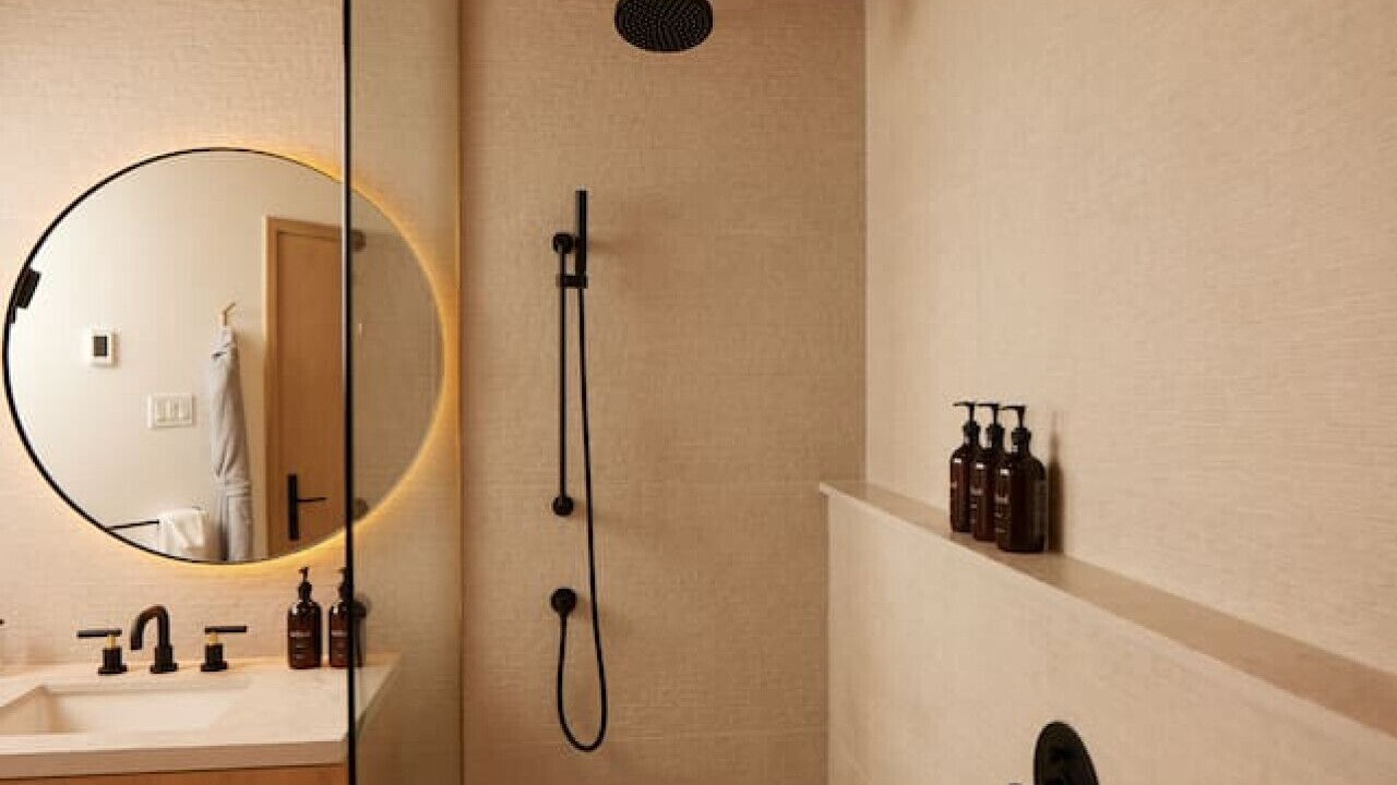 Photo of Bathroom in Algonquin Highlands