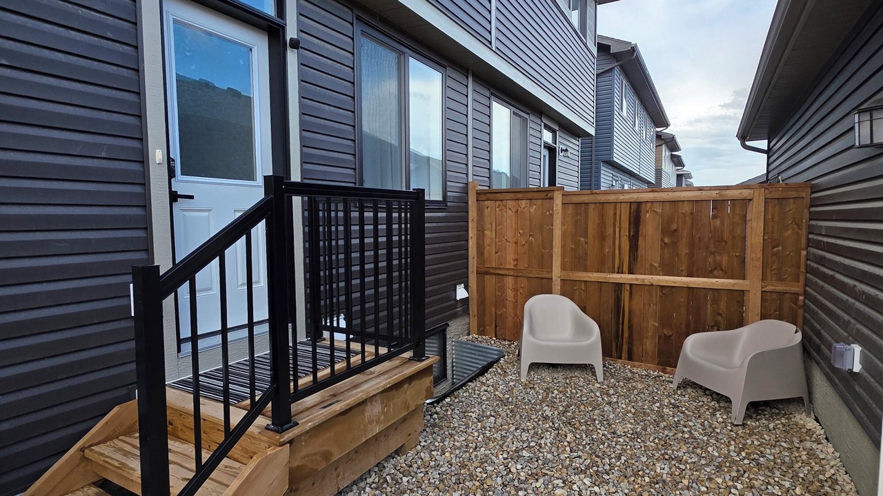 Photo of Patio Balcony in Northwest Calgary