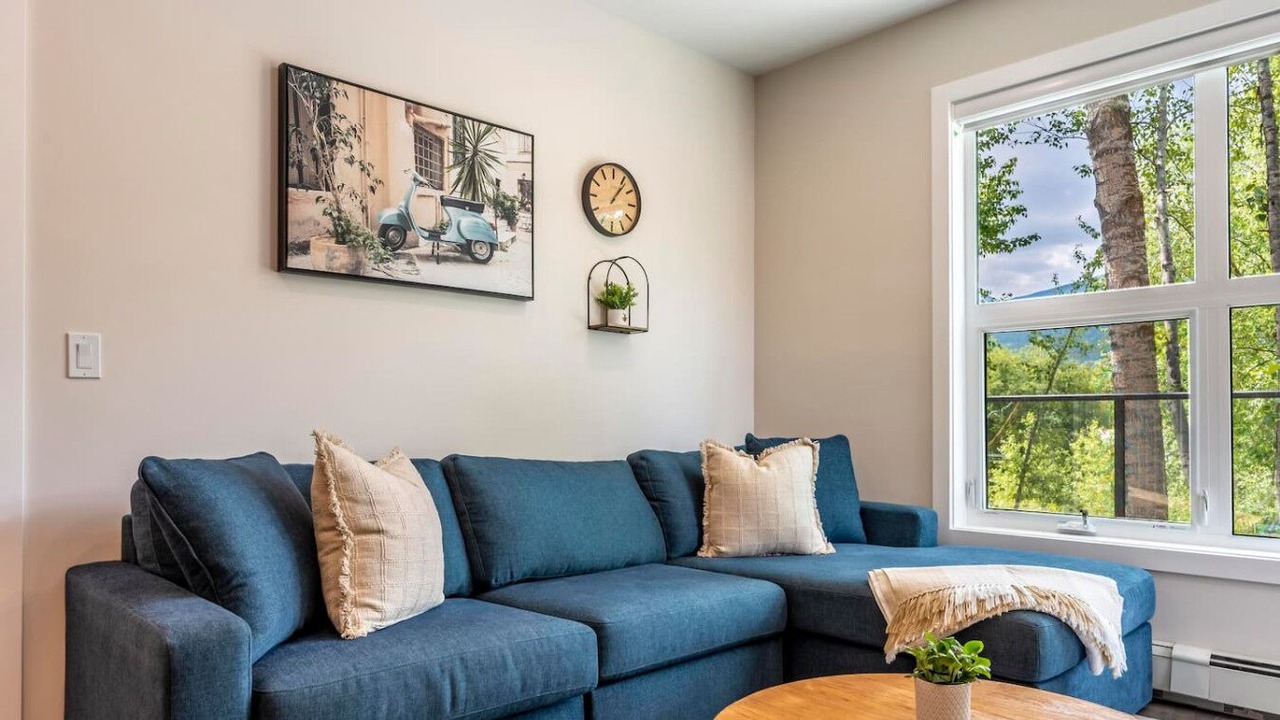 Photo of Livingroom in Golden