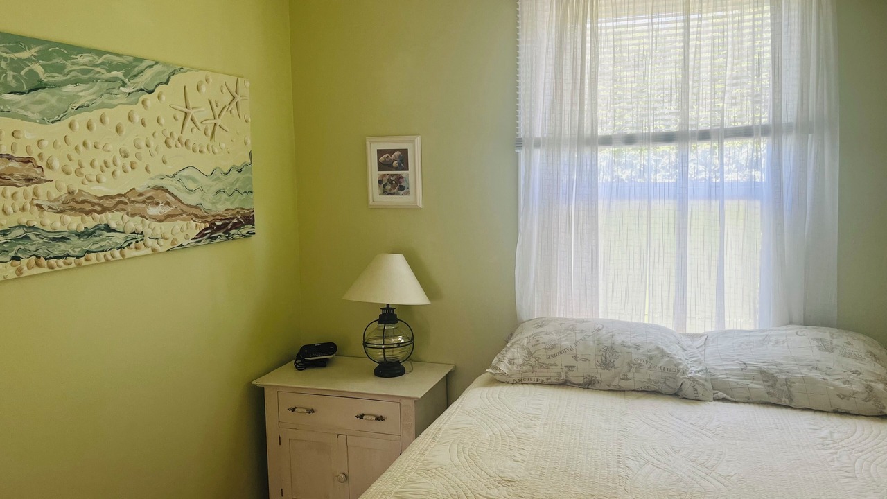Photo of Bedroom in The Bluff